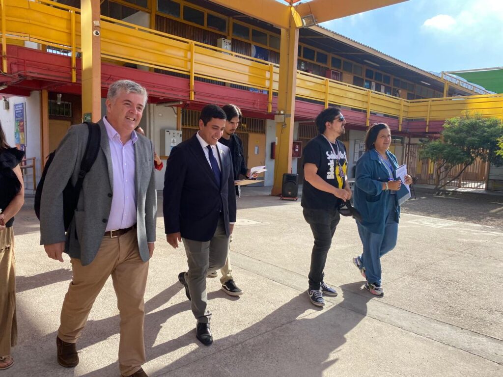 Seremi de Educación cierra año escolar con la recepción de las obras de